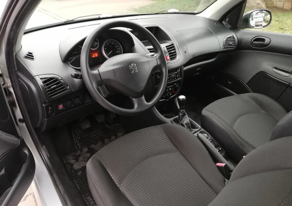 Peugeot 206 plus cena 12300 przebieg: 100200, rok produkcji 2011 z Szczecin małe 137